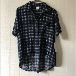 Short sleeve RVCA shirt